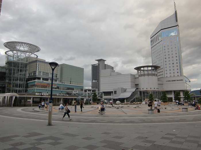takamatsu shikoku plaza