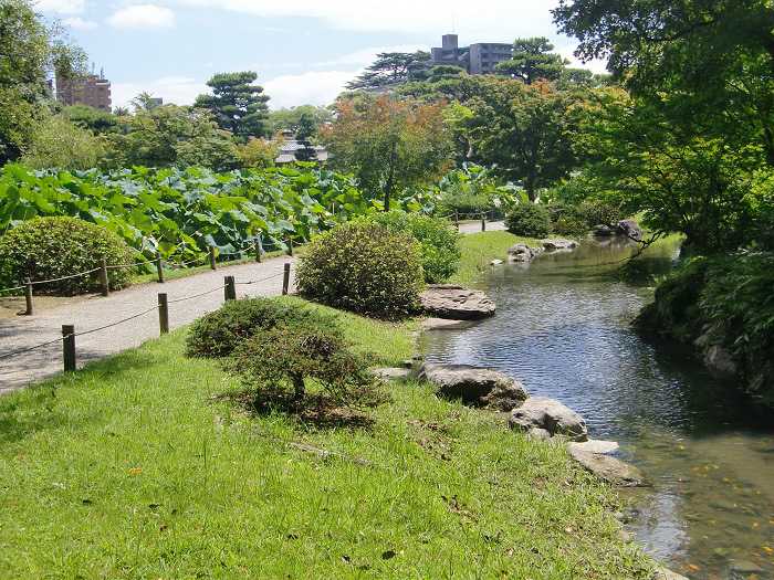 ritsurin garden takamatsu shikoku